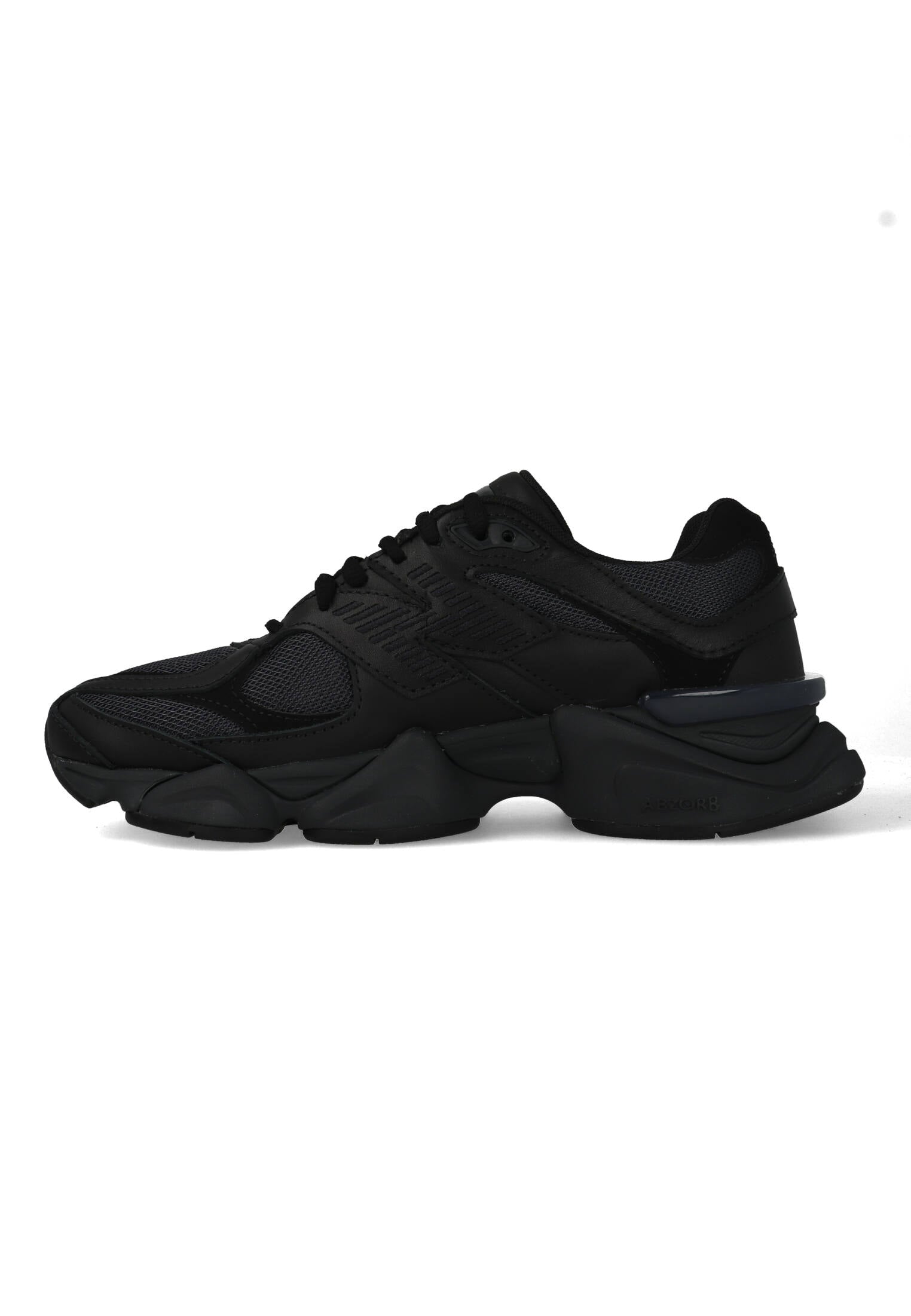 New Balance 9060 "Triple Black" Zwart