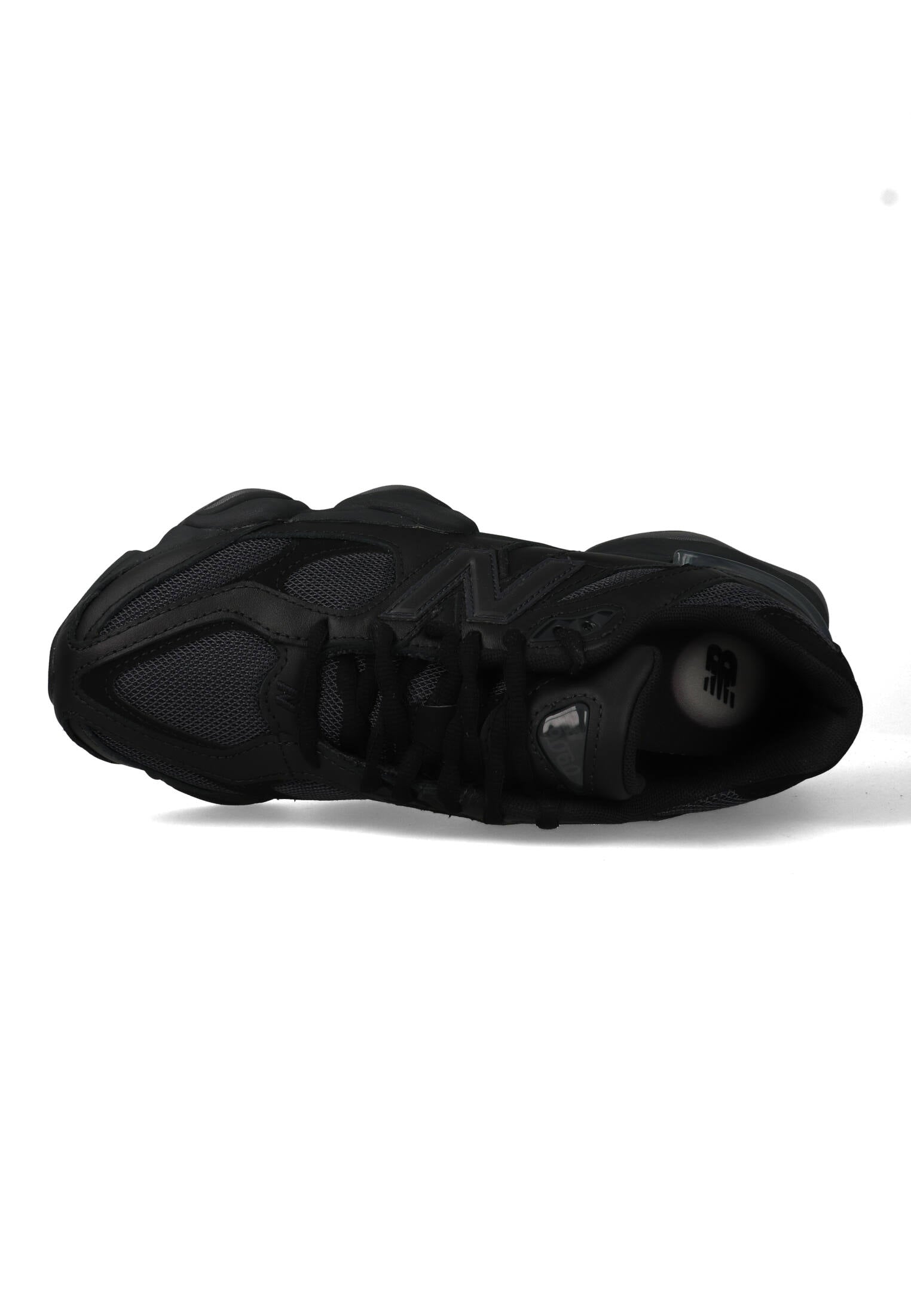 New Balance 9060 "Triple Black" Zwart